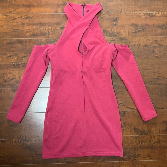 NBD Revolve Dominique Mini Dress Burgundy Berry Off The Shoulder Size Small - Picture 2 of 8